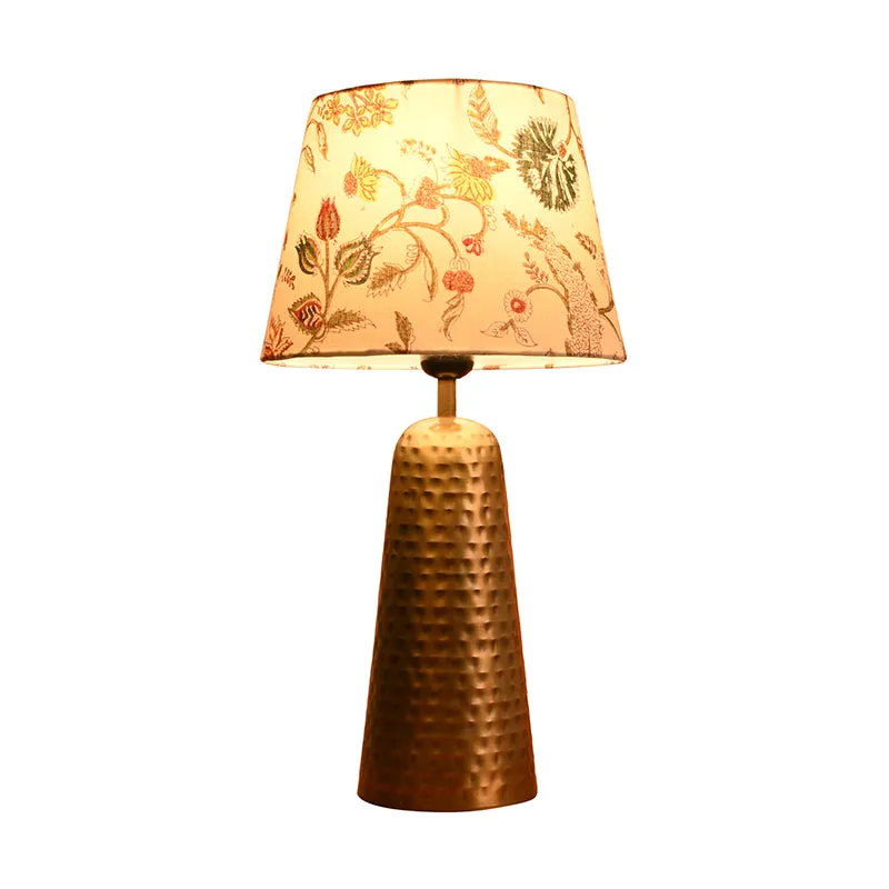Cuppra Curve Leaf Cotton Table Lamp - Multicolor media 3