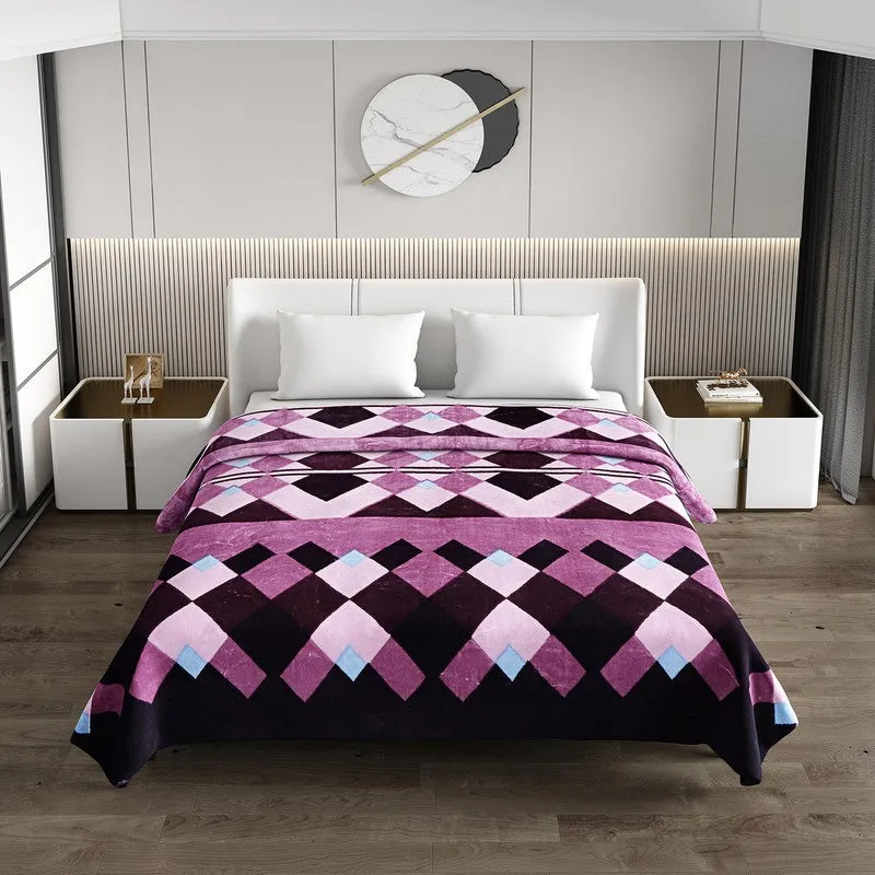 Monte Carlo Twilight Diamond Blanket - 550 GSM media 3
