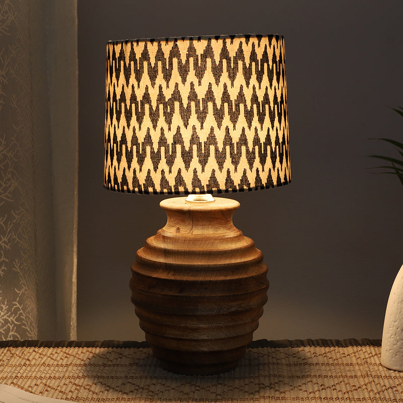 Chevronic Palmer Mango Wood Table Lamp - Black,White