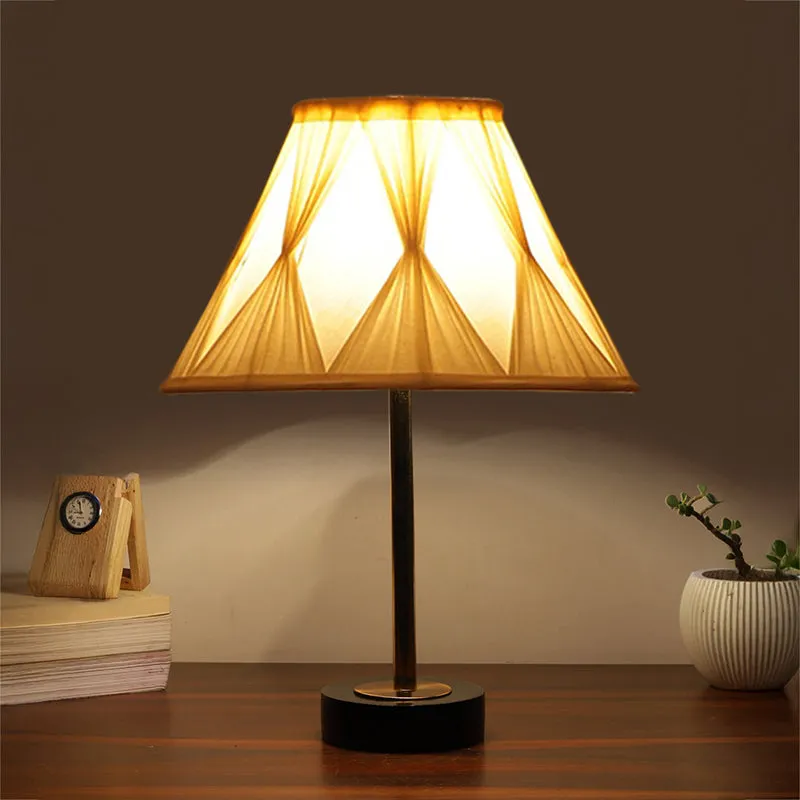 Pleatra Pinch Rodin Wooden Table Lamp - Ivory,Gold,Black media 1