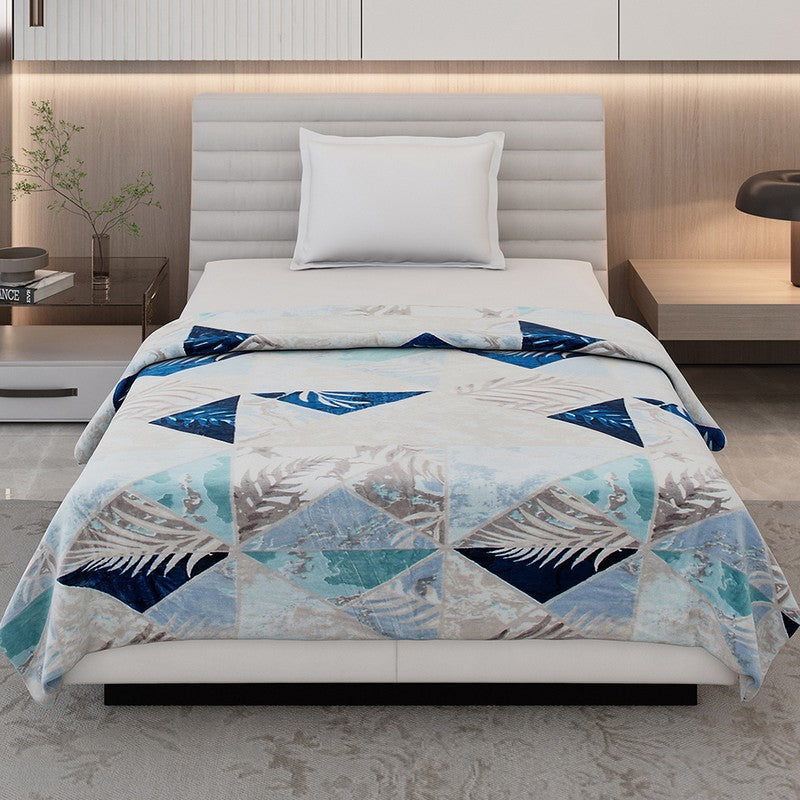 Monte Carlo Graphilo Printed Polyester Blanket (Sea Green) - 300 GSM media 4