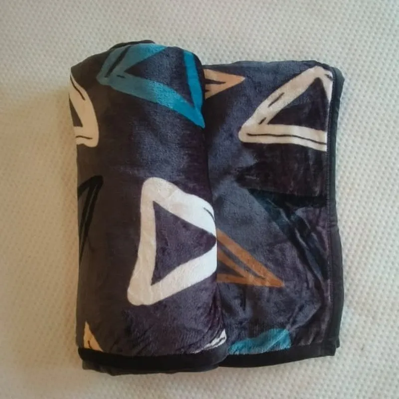 Trivora Geometric Woolen Blanket (Brown) - 350 GSM media 4