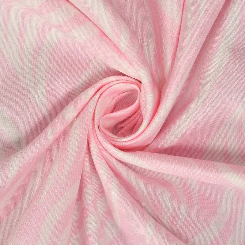 Blushing Curves Cotton Duvet Cover - 210 TC media 4