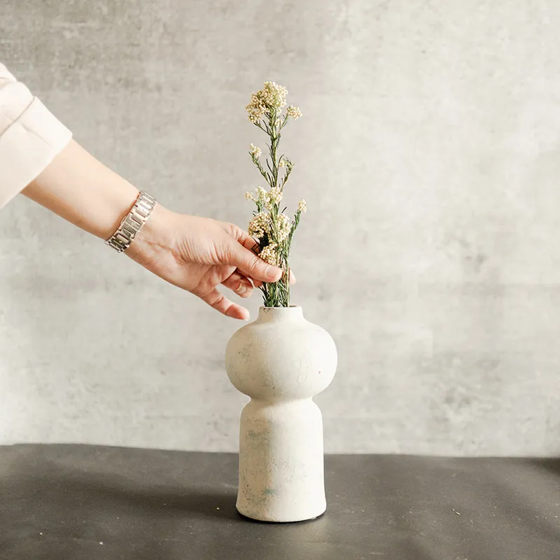 Barebranch Porcelain Vase media 5