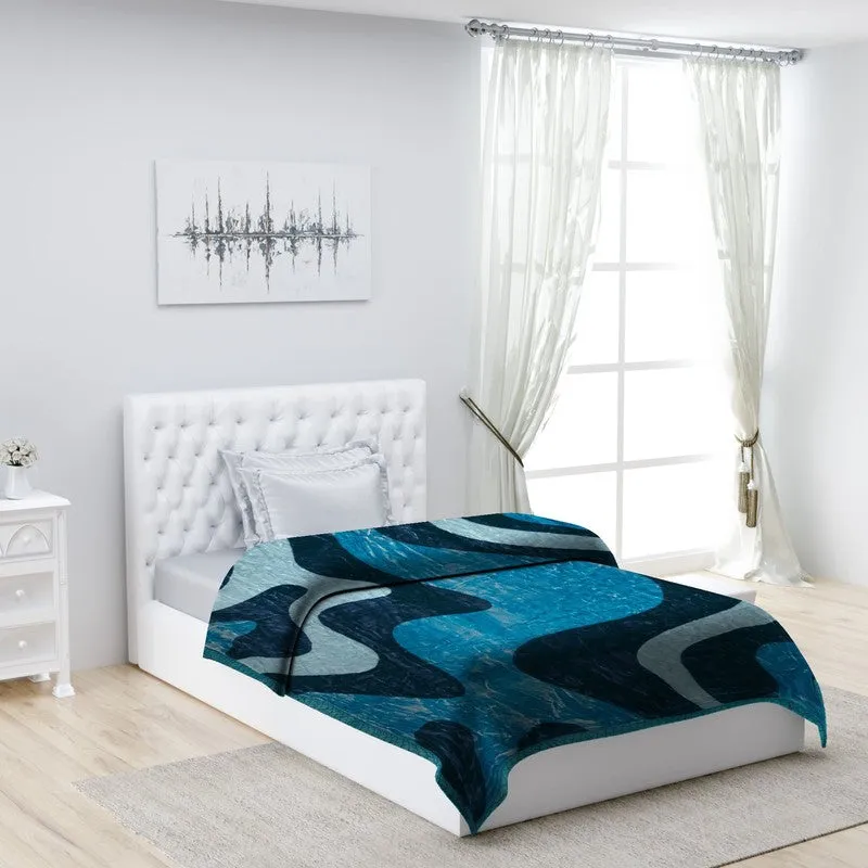 Monte Carlo Waves of Serenity Blanket (Blue)- 1022 GSM media 1