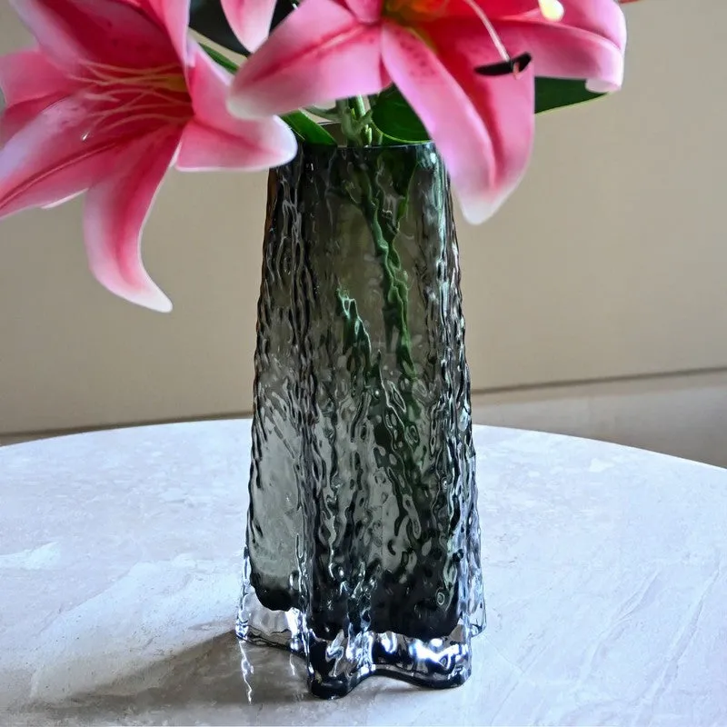 Opulence Designer Vase - Black media 6