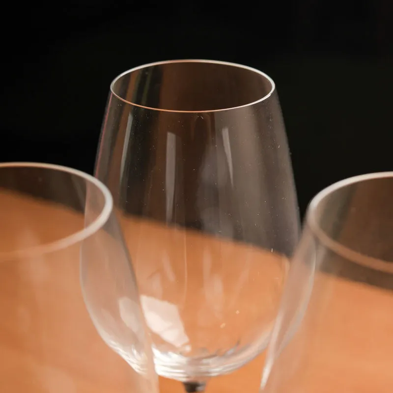 Orris Bohemia Crystal Wine Glass(350 mL) - Set Of Four media 1