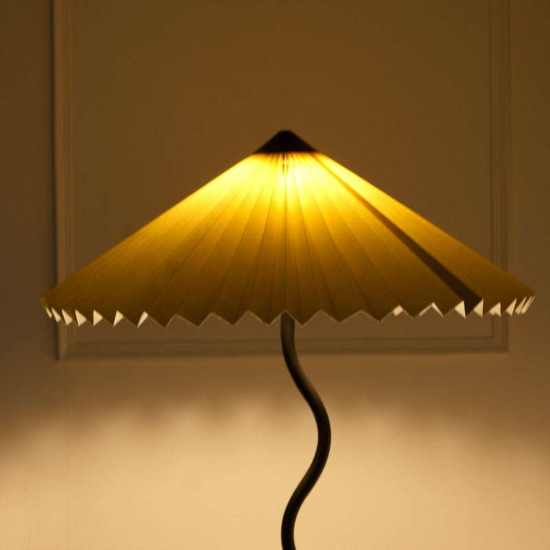 Fig Living Iron Wavy Floor Lamp (Light Green) media 5