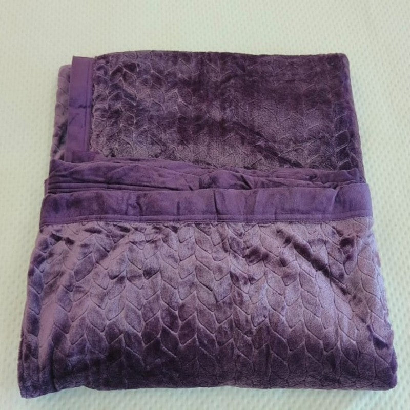 Plushyn Solid Woolen Blanket (Purple) - 300 GSM media 4