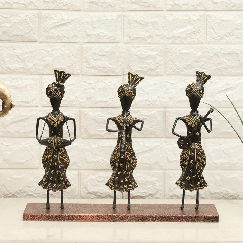 Rhythm and Roots Showpiece