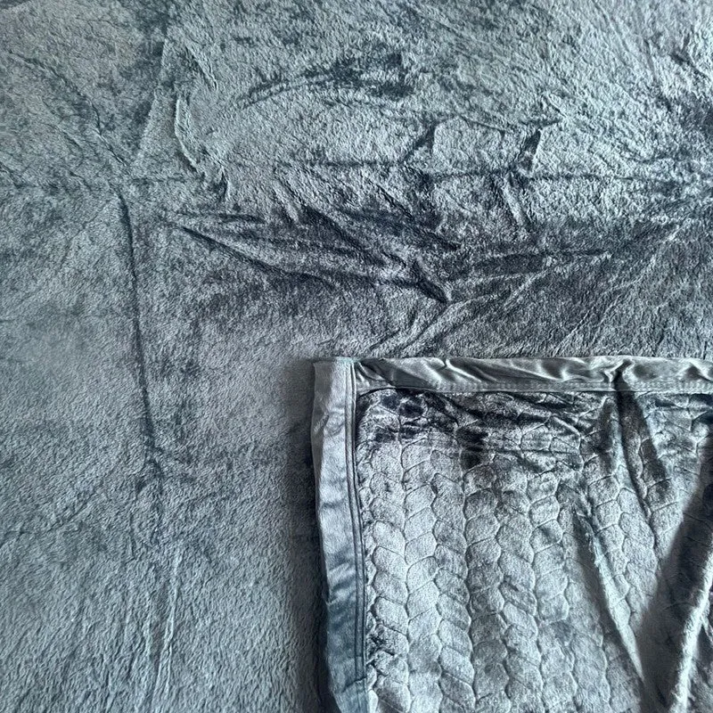 Solida Wool Blankets (Charcoal) - 330 GSM media 5