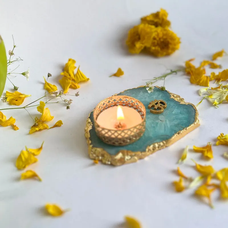 Om Handcrafted Agate Tealight Candle Holder - Turquoise media 3