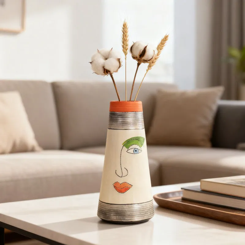 Mohana Terracotta Vase media 1