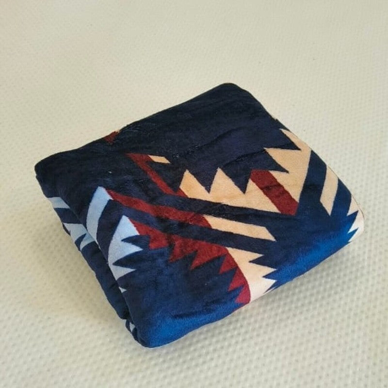 Aztrava Abstract Woolen Blanket (Blue) - 210 GSM media 6