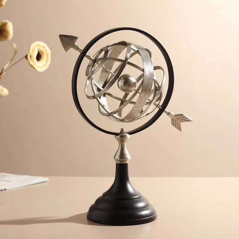 Airy Showpiece - Silver,Black media 1