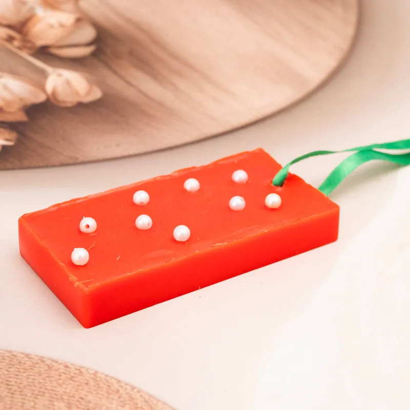 Pearl & Petals Scented Wax Tablet - Rose media 1