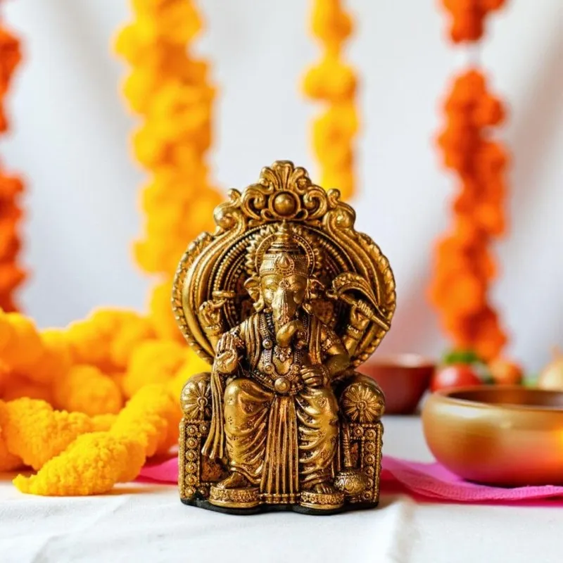 Lalbaug Raja Ganapathi Idol media 1