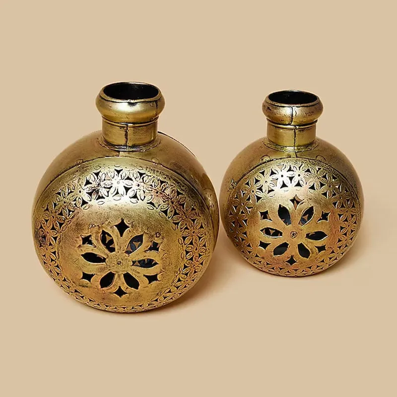 Kumbha Lite Tea Light Holder media 3