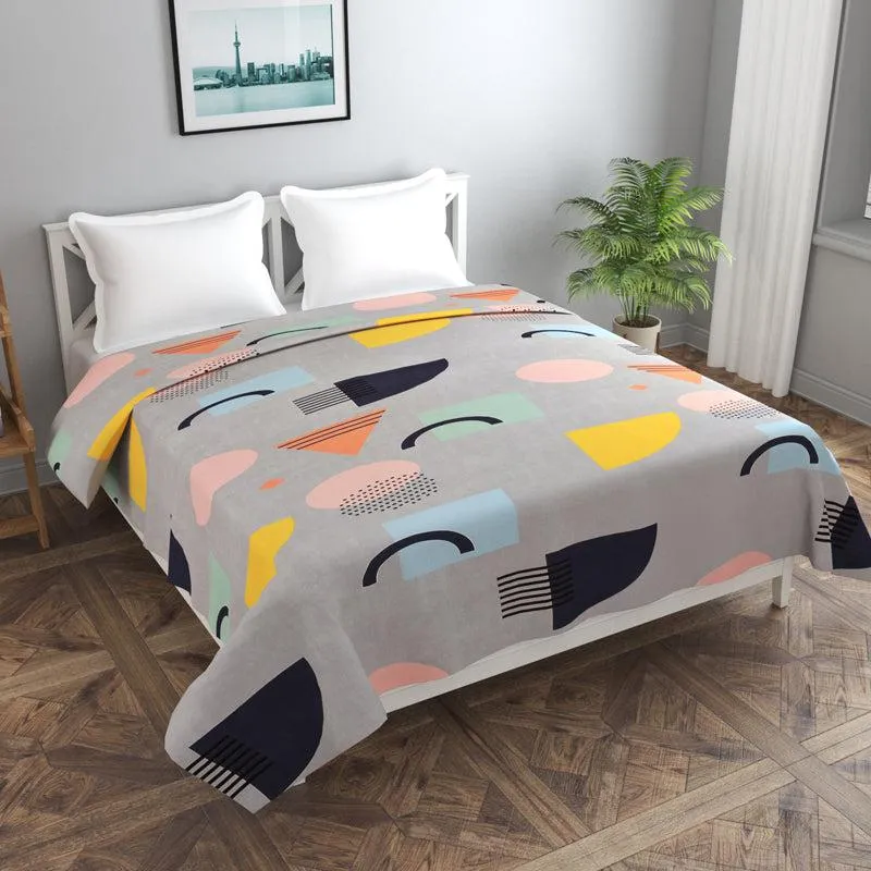 Vibrant Fade Cotton Duvet Cover - 210 TC media 1