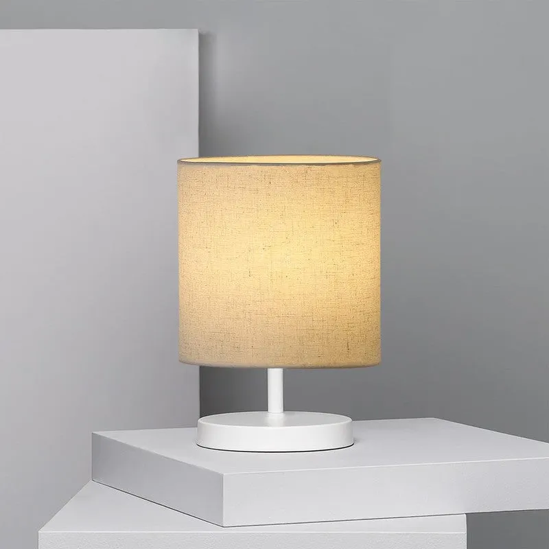 SolidEcho Light Metal Table Lamp media 3