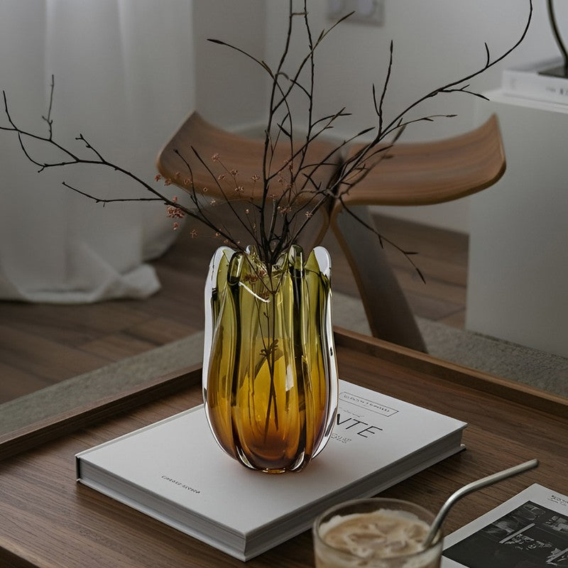 Florynix Crystal Ombre Vase media 3