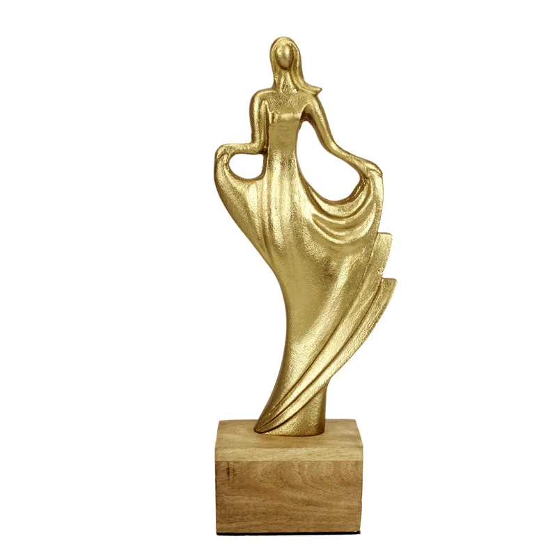 Darling Tale Showpiece - Gold media 3