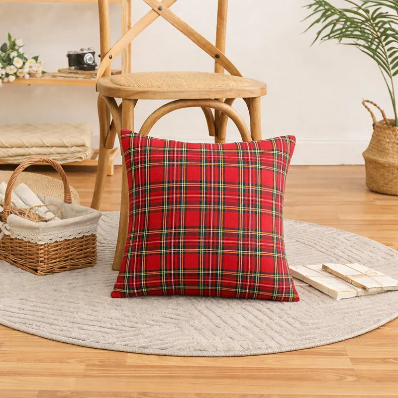 Beu Checkered Woven Cushion Cover media 1
