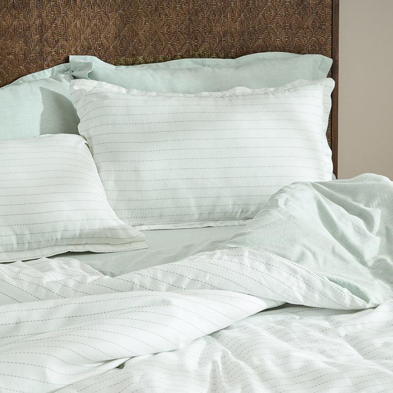 Moonlit Taupe Dobby Duvet Cover media 3