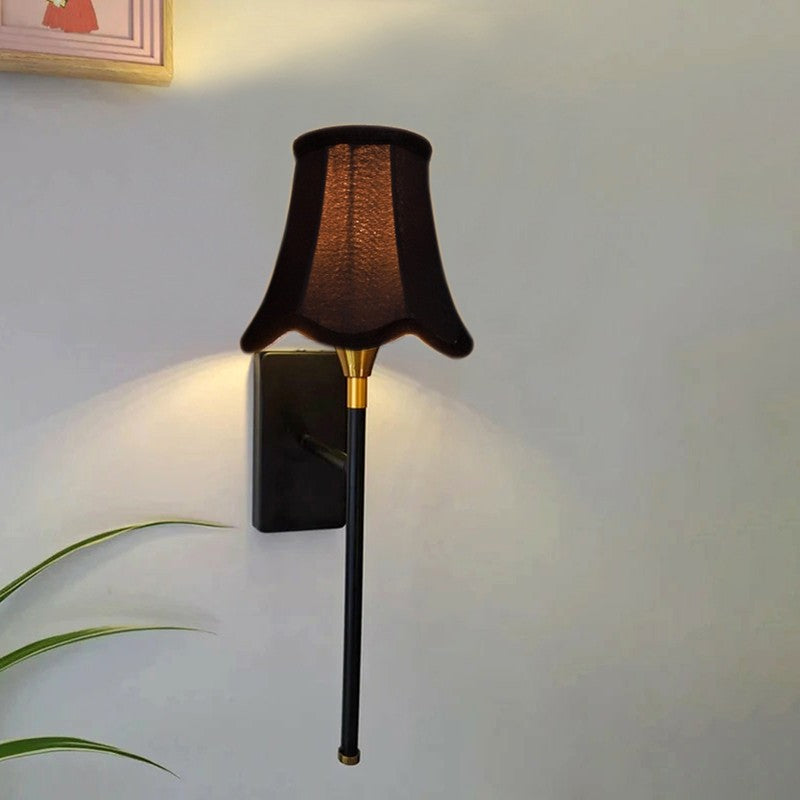 Silvanza Metal Wall Lamp