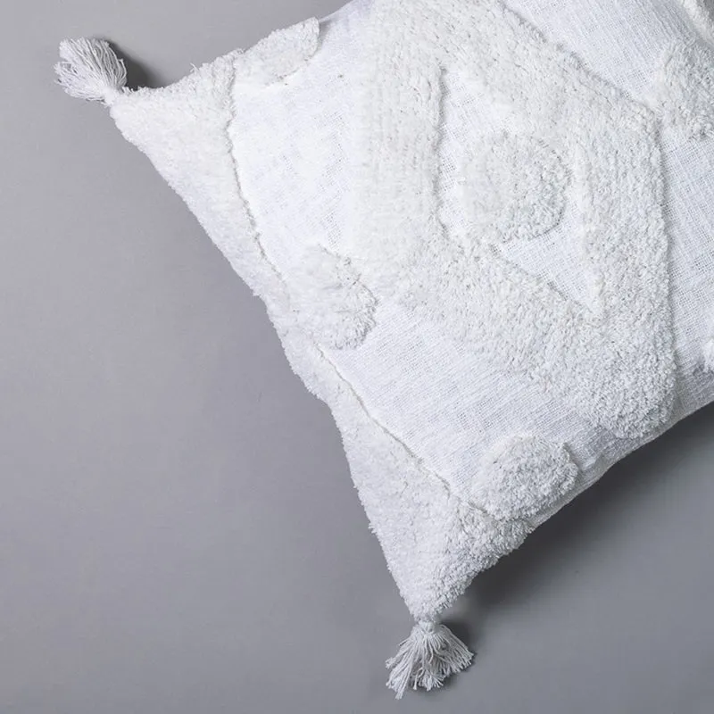 Chic Knot II Tufted Cushion Cover media 4