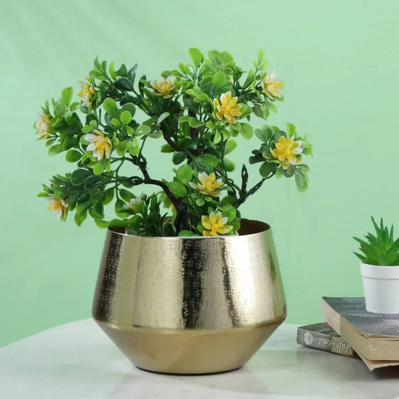 Bruda Metal Planter media 5