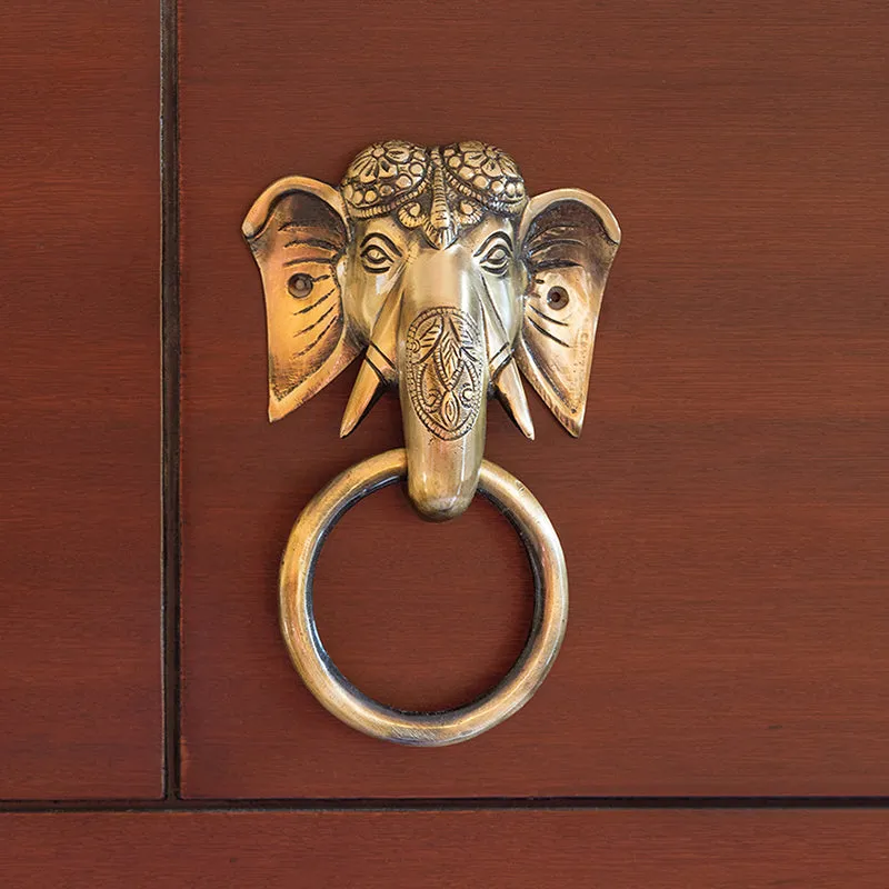 Aayati Brass Door Handle media 1