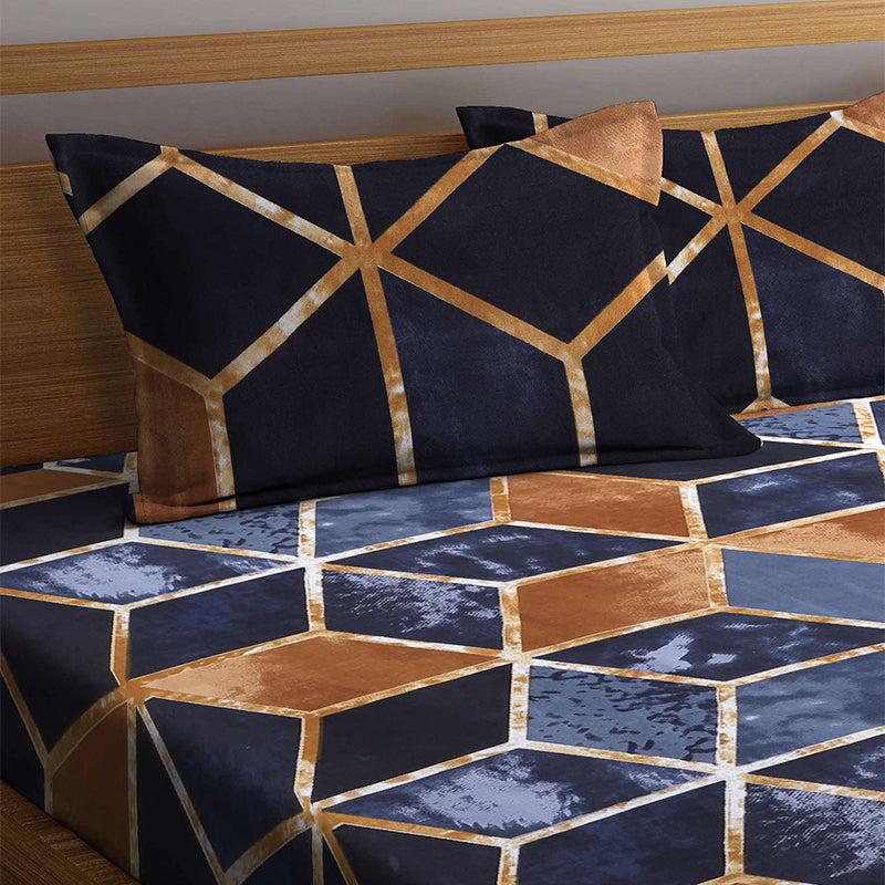 Dracula Geometric Bedsheet - 150 GSM media 5