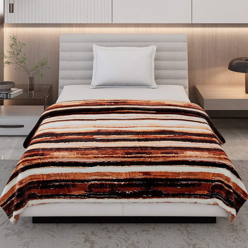 Monte Carlo Linear Printed Polyester Blanket (Brown) - 300 GSM media 4