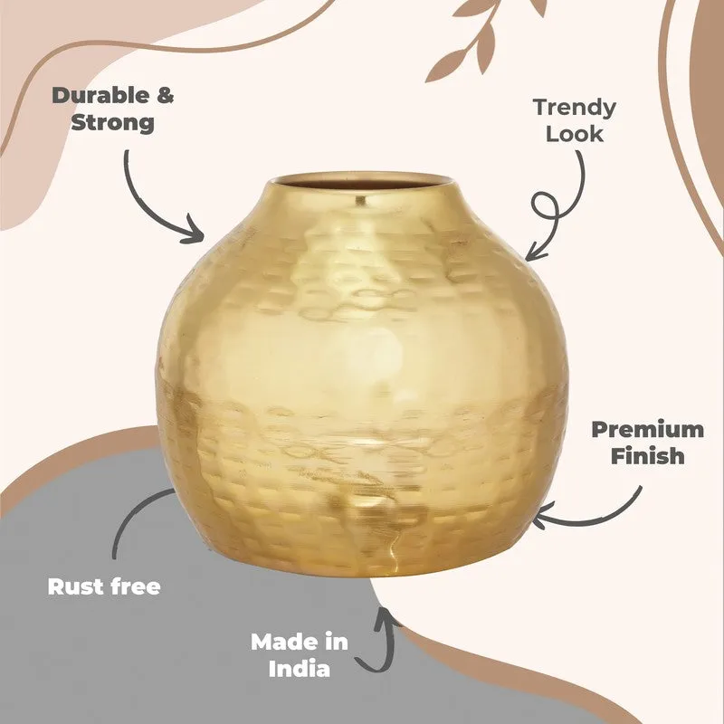 Sculptural Metal Vase -Gold media 11