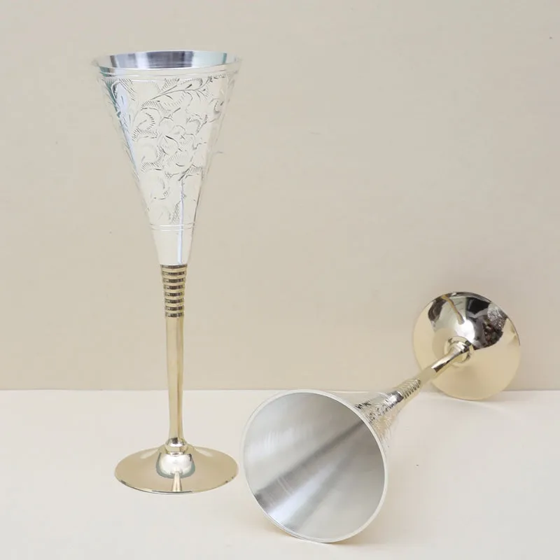 Sakia Martini Glasses (200 ML) - Set Of Two media 5