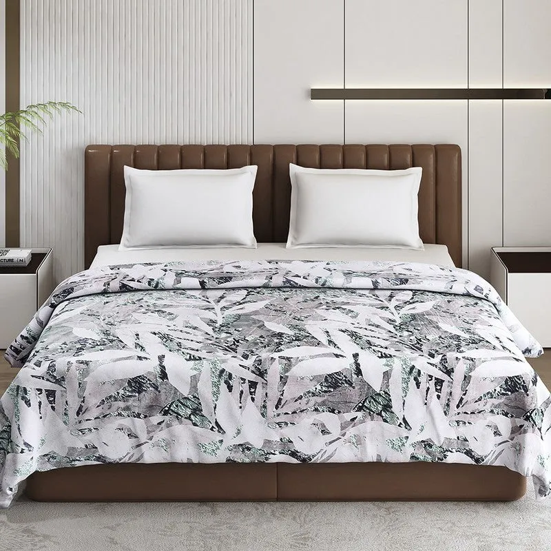Monte Carlo Strivox Floral Print Polyester Blanket (Multicolor) - 300 GSM media 4