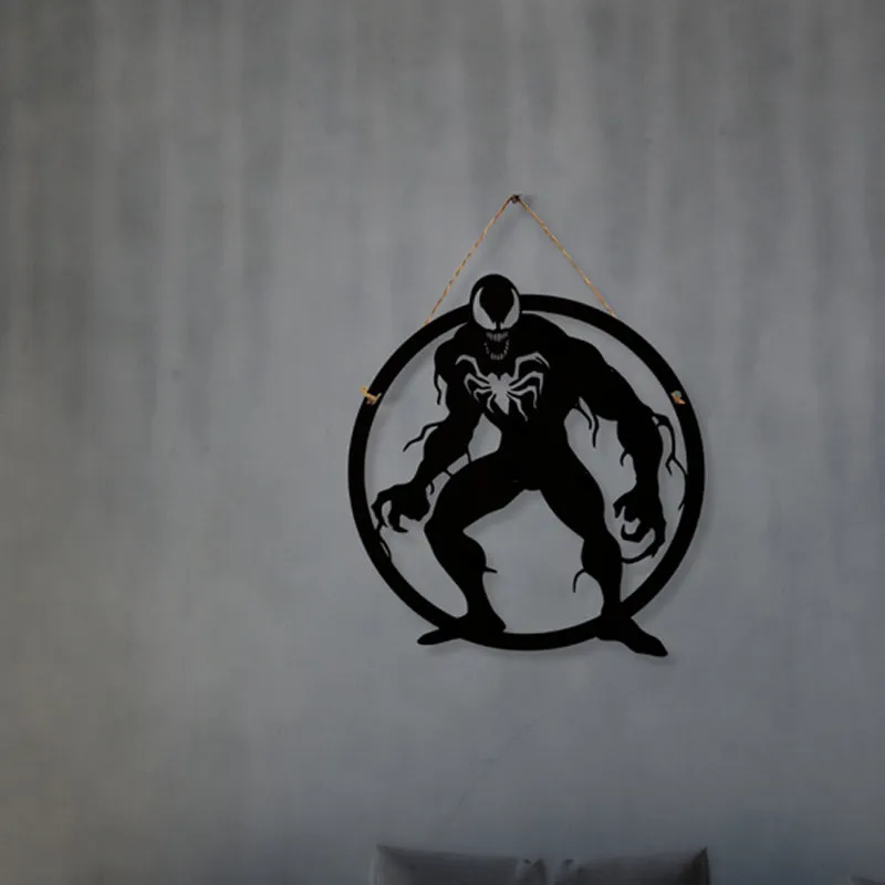 Venom Iron Wall Accent media 3