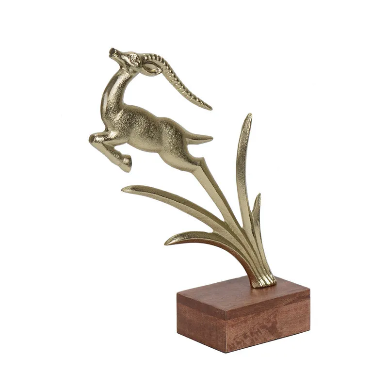 Stag Cilio Showpiece media 4
