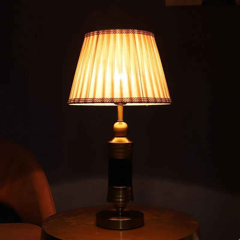Chord Iron Table Lamp - Gold,Black media 1