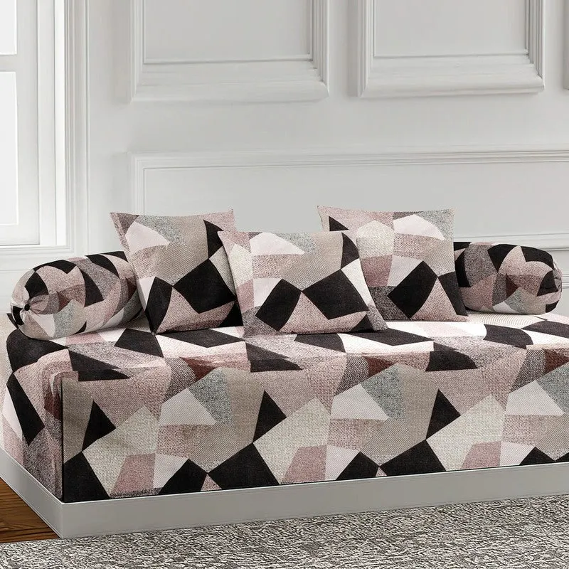 Formara Printed Diwan Set - Six Piece Set media 3