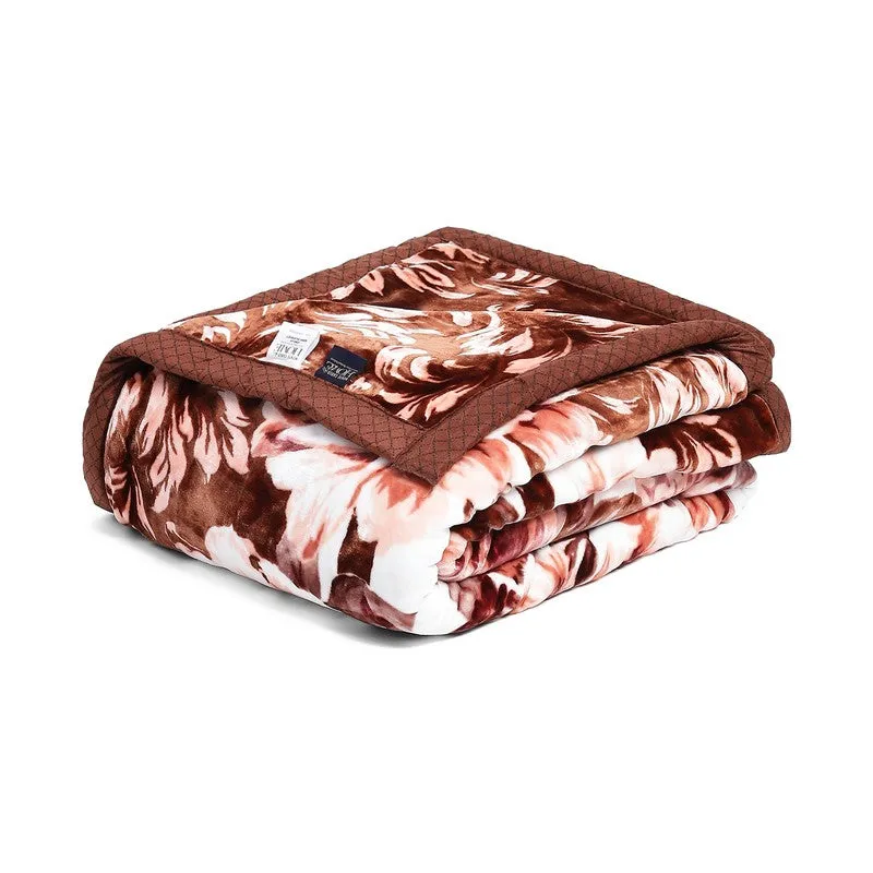 Monte Carlo Blossom Bliss Blanket - 1000 GSM media 5