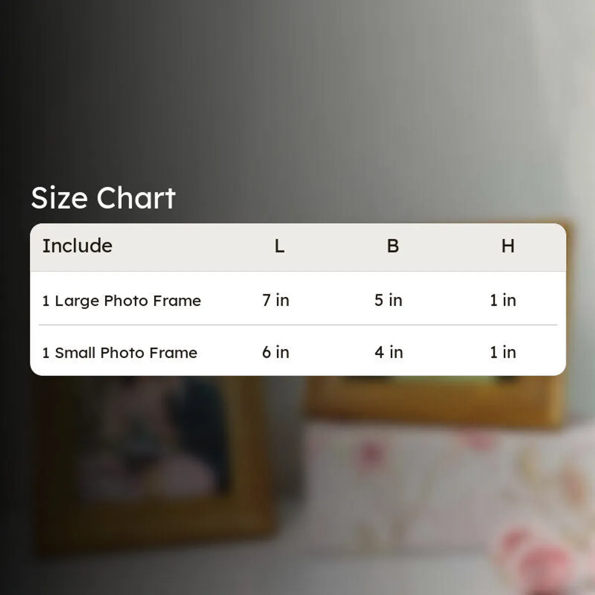 Two gold photo frames shown with their size comparison.