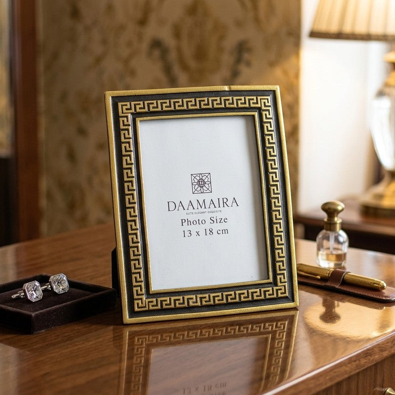 Heritage Line Photo Frame