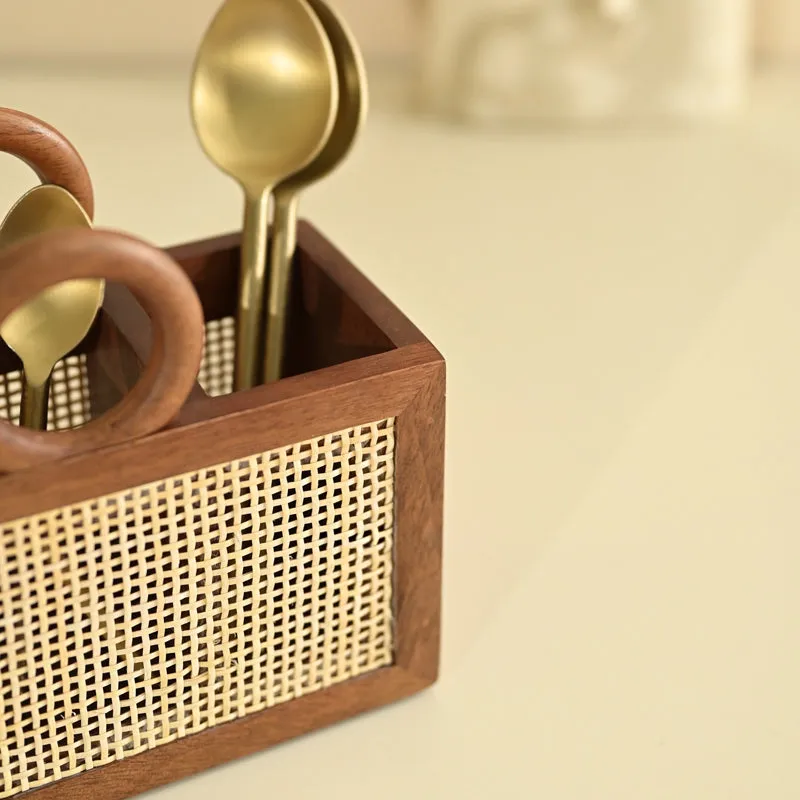 Verrano Wood Cutlery Stand media 7