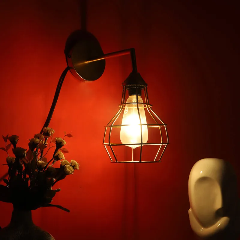 Kage II Iron Wall Lamp media 4