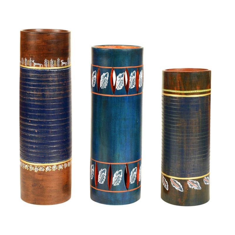 Yeol Tribal Terracotta Vase - Set Of Three media 3