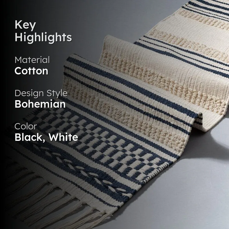 Table runner shown with material, style and colour highlight overlay