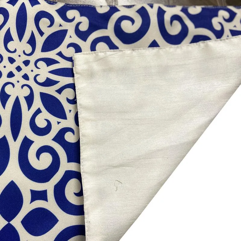 Ekat Poly Canvas Table Runner media 5