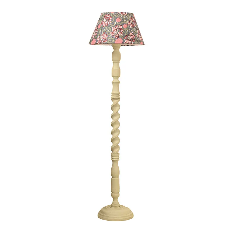 Stilda Cone Ethnica Floor Lamp media 4